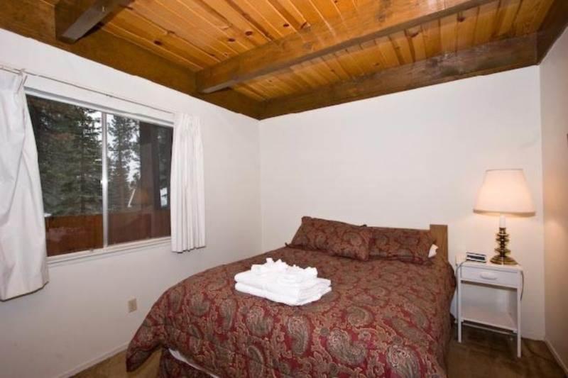 1823 Hunkpapa Villa South Lake Tahoe Room photo